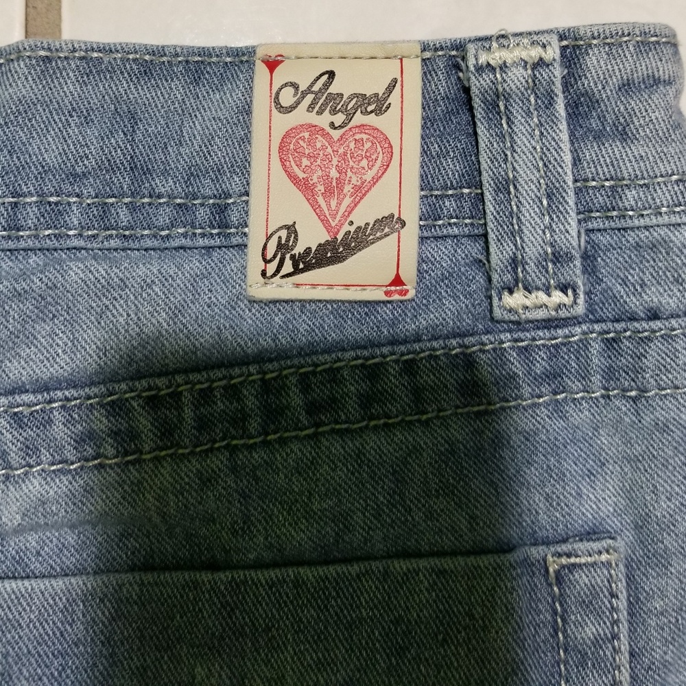 Short Jeans - Picture 4 of 5